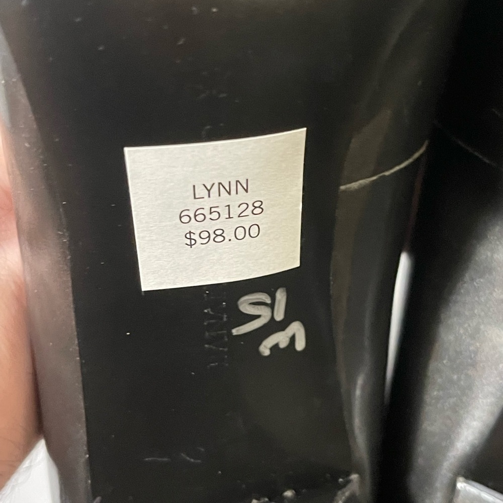 Banana Republic women’s heeled silver shoes size 9.5 - Picture 4 of 9